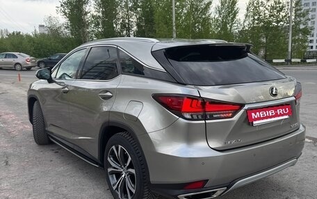 Lexus RX IV рестайлинг, 2022 год, 5 900 000 рублей, 8 фотография