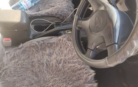 Nissan Avenir II, 2000 год, 305 000 рублей, 16 фотография