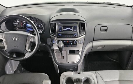 Hyundai Grand Starex Grand Starex I рестайлинг 2, 2021 год, 2 466 000 рублей, 6 фотография