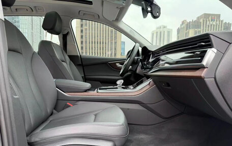 Audi Q7, 2022 год, 6 090 000 рублей, 5 фотография