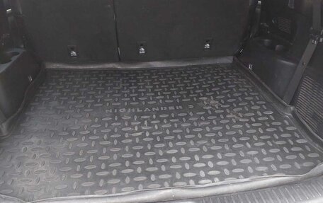 Toyota Highlander III, 2018 год, 3 950 000 рублей, 2 фотография