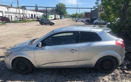 KIA cee'd I рестайлинг, 2011 год, 425 000 рублей, 3 фотография