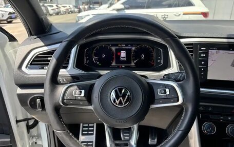 Volkswagen T-Roc I, 2022 год, 1 333 000 рублей, 8 фотография