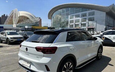 Volkswagen T-Roc I, 2022 год, 1 333 000 рублей, 10 фотография