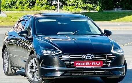 Hyundai Sonata VIII, 2020 год, 1 999 000 рублей, 3 фотография