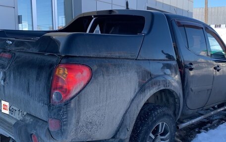 Mitsubishi L200 IV рестайлинг, 2008 год, 1 000 000 рублей, 4 фотография