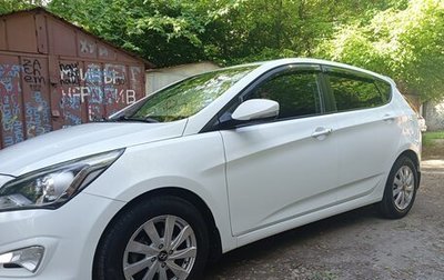 Hyundai Solaris II рестайлинг, 2016 год, 1 300 000 рублей, 1 фотография