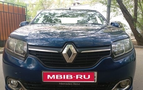 Renault Logan II, 2014 год, 545 000 рублей, 1 фотография
