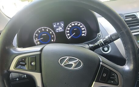 Hyundai Solaris II рестайлинг, 2016 год, 1 300 000 рублей, 5 фотография