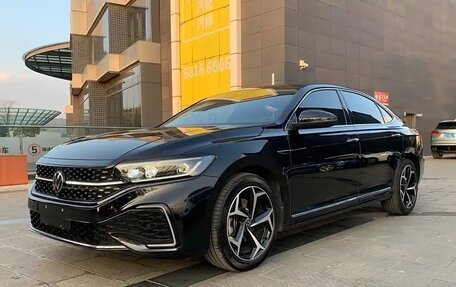 Volkswagen Passat B8 рестайлинг, 2021 год, 1 600 000 рублей, 3 фотография