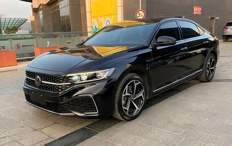 Volkswagen Passat B8 рестайлинг, 2021 год, 1 600 000 рублей, 10 фотография