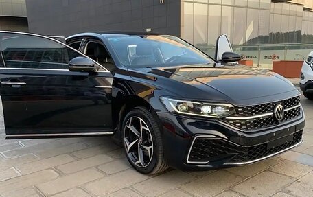 Volkswagen Passat B8 рестайлинг, 2021 год, 1 600 000 рублей, 12 фотография