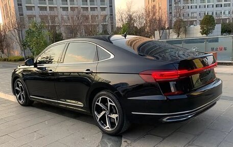 Volkswagen Passat B8 рестайлинг, 2021 год, 1 600 000 рублей, 14 фотография
