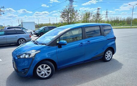 Toyota Sienta II, 2018 год, 1 380 000 рублей, 8 фотография