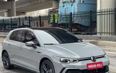 Volkswagen Golf VIII, 2021 год, 1 650 000 рублей, 5 фотография