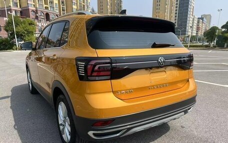 Volkswagen T-Cross I, 2022 год, 1 280 100 рублей, 6 фотография