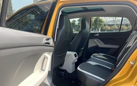 Volkswagen T-Cross I, 2022 год, 1 280 100 рублей, 9 фотография