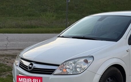 Opel Astra H, 2011 год, 680 000 рублей, 3 фотография