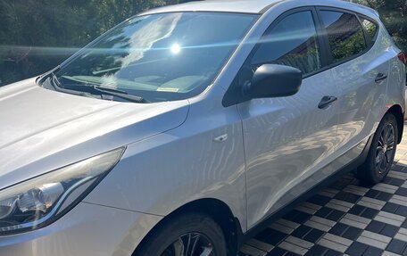 Hyundai ix35 I рестайлинг, 2015 год, 1 550 000 рублей, 2 фотография