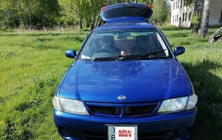 Nissan Wingroad III, 2000 год, 345 000 рублей, 2 фотография