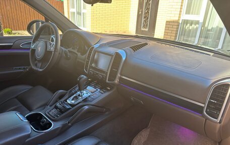 Porsche Cayenne III, 2012 год, 2 730 000 рублей, 11 фотография