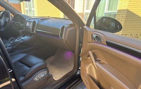 Porsche Cayenne III, 2012 год, 2 730 000 рублей, 10 фотография