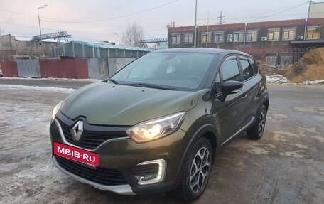 Renault Kaptur I рестайлинг, 2017 год, 1 200 000 рублей, 2 фотография