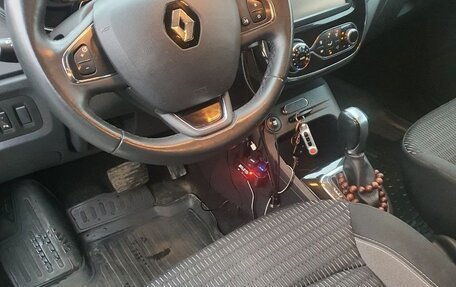 Renault Kaptur I рестайлинг, 2017 год, 1 200 000 рублей, 13 фотография