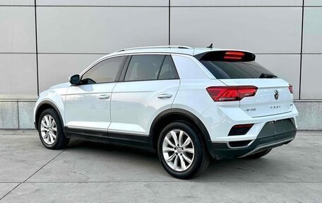 Volkswagen T-Roc I, 2020 год, 1 350 100 рублей, 4 фотография