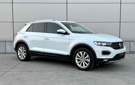 Volkswagen T-Roc I, 2020 год, 1 350 100 рублей, 3 фотография