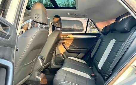 Volkswagen T-Roc I, 2020 год, 1 350 100 рублей, 12 фотография