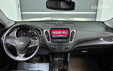 Chevrolet Malibu IX, 2022 год, 1 380 000 рублей, 7 фотография