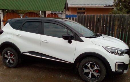 Renault Kaptur I рестайлинг, 2019 год, 1 700 000 рублей, 3 фотография