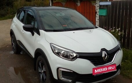 Renault Kaptur I рестайлинг, 2019 год, 1 700 000 рублей, 5 фотография
