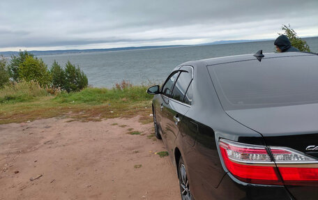 Toyota Camry, 2017 год, 2 400 000 рублей, 13 фотография