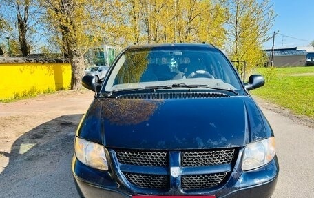 Dodge Caravan IV, 2002 год, 385 000 рублей, 2 фотография