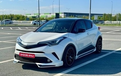 Toyota C-HR I рестайлинг, 2018 год, 2 300 000 рублей, 1 фотография