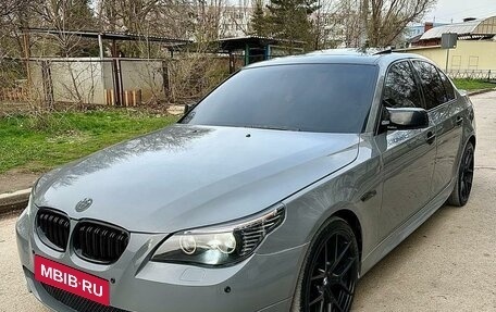 BMW 5 серия, 2008 год, 1 400 000 рублей, 1 фотография