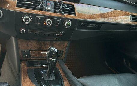 BMW 5 серия, 2008 год, 1 400 000 рублей, 8 фотография