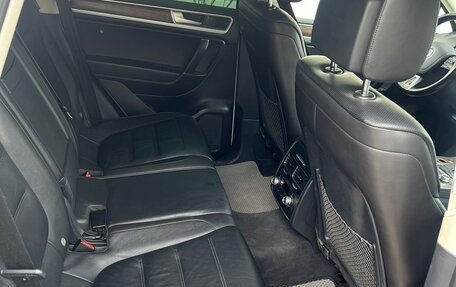 Volkswagen Touareg III, 2016 год, 3 180 000 рублей, 12 фотография