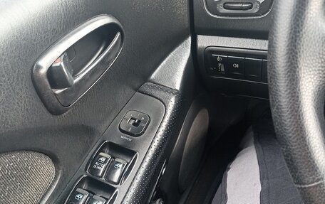 Hyundai Sonata IV рестайлинг, 2006 год, 400 000 рублей, 16 фотография