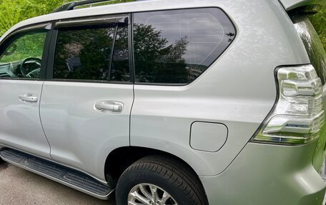 Toyota Land Cruiser Prado 150 рестайлинг 2, 2009 год, 2 350 000 рублей, 7 фотография