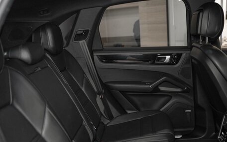 Porsche Cayenne III, 2019 год, 6 050 000 рублей, 9 фотография