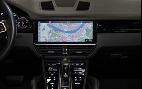 Porsche Cayenne III, 2019 год, 6 050 000 рублей, 18 фотография