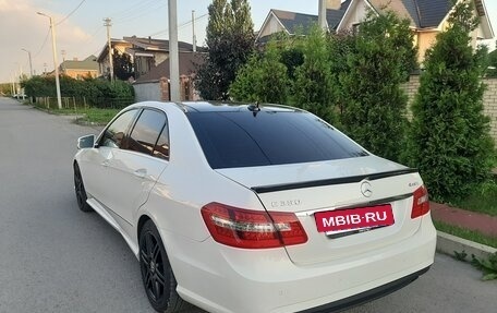 Mercedes-Benz E-Класс, 2010 год, 1 650 000 рублей, 6 фотография