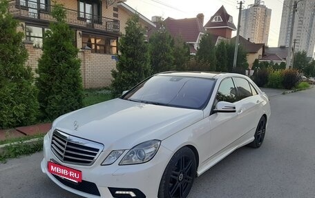 Mercedes-Benz E-Класс, 2010 год, 1 650 000 рублей, 3 фотография