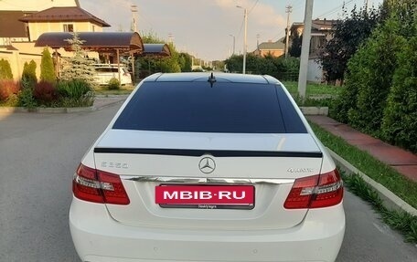Mercedes-Benz E-Класс, 2010 год, 1 650 000 рублей, 7 фотография