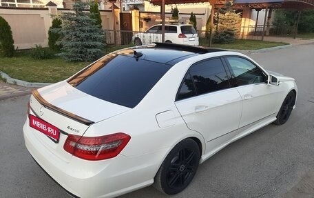 Mercedes-Benz E-Класс, 2010 год, 1 650 000 рублей, 14 фотография