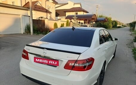 Mercedes-Benz E-Класс, 2010 год, 1 650 000 рублей, 8 фотография