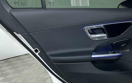 Mercedes-Benz C-Класс, 2023 год, 4 990 000 рублей, 10 фотография